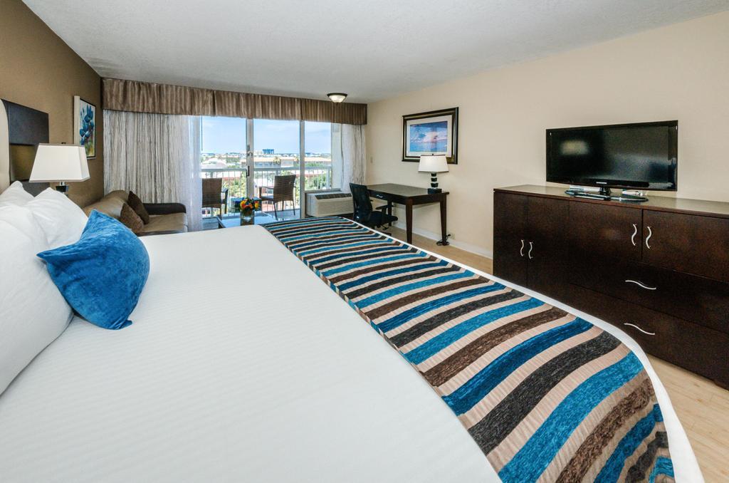 Dreamview Beachfront Hotel & Resort 克利尔沃特 外观 照片