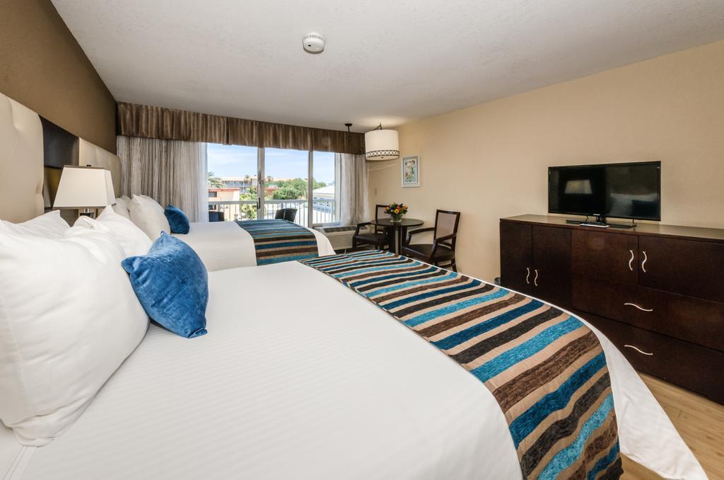 Dreamview Beachfront Hotel & Resort 克利尔沃特 外观 照片